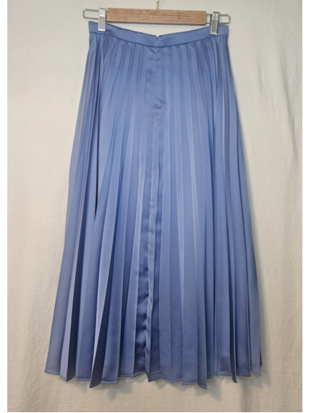 J.Crew Pleated Midi Skirt In Dark Periwinkle Satin Sz 0 XS - Picture 5 of 6